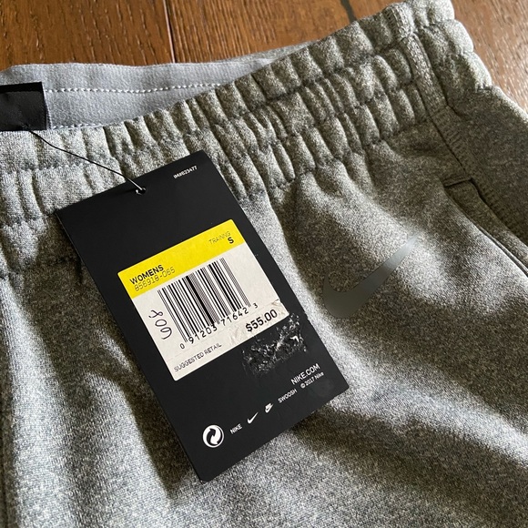 NWT Grey Nike Sweats! - Picture 4 of 6